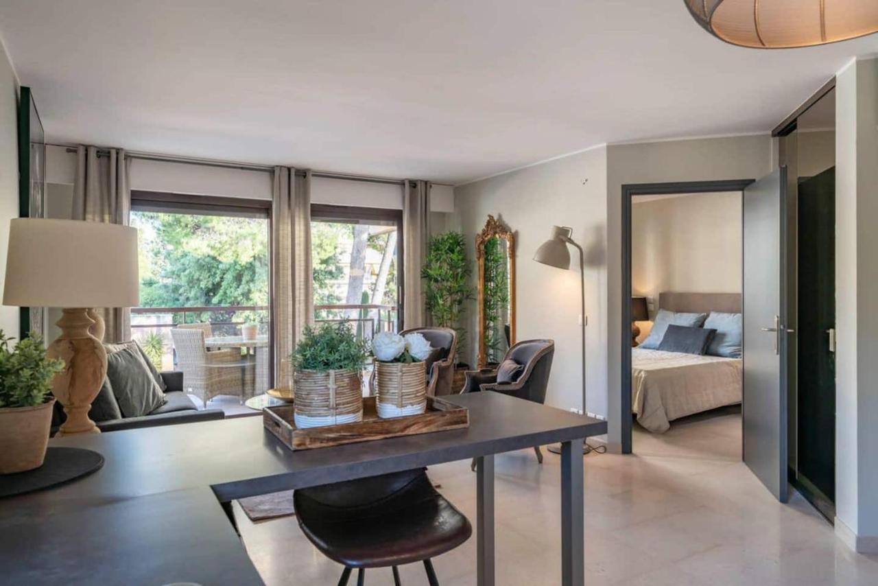 Mi Casa Tu Casa - Pg Apartman Cannes Kültér fotó