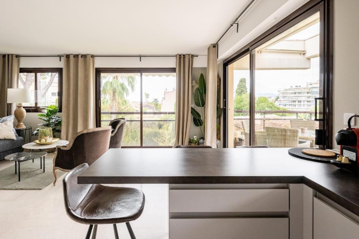 Mi Casa Tu Casa - Pg Apartman Cannes Kültér fotó