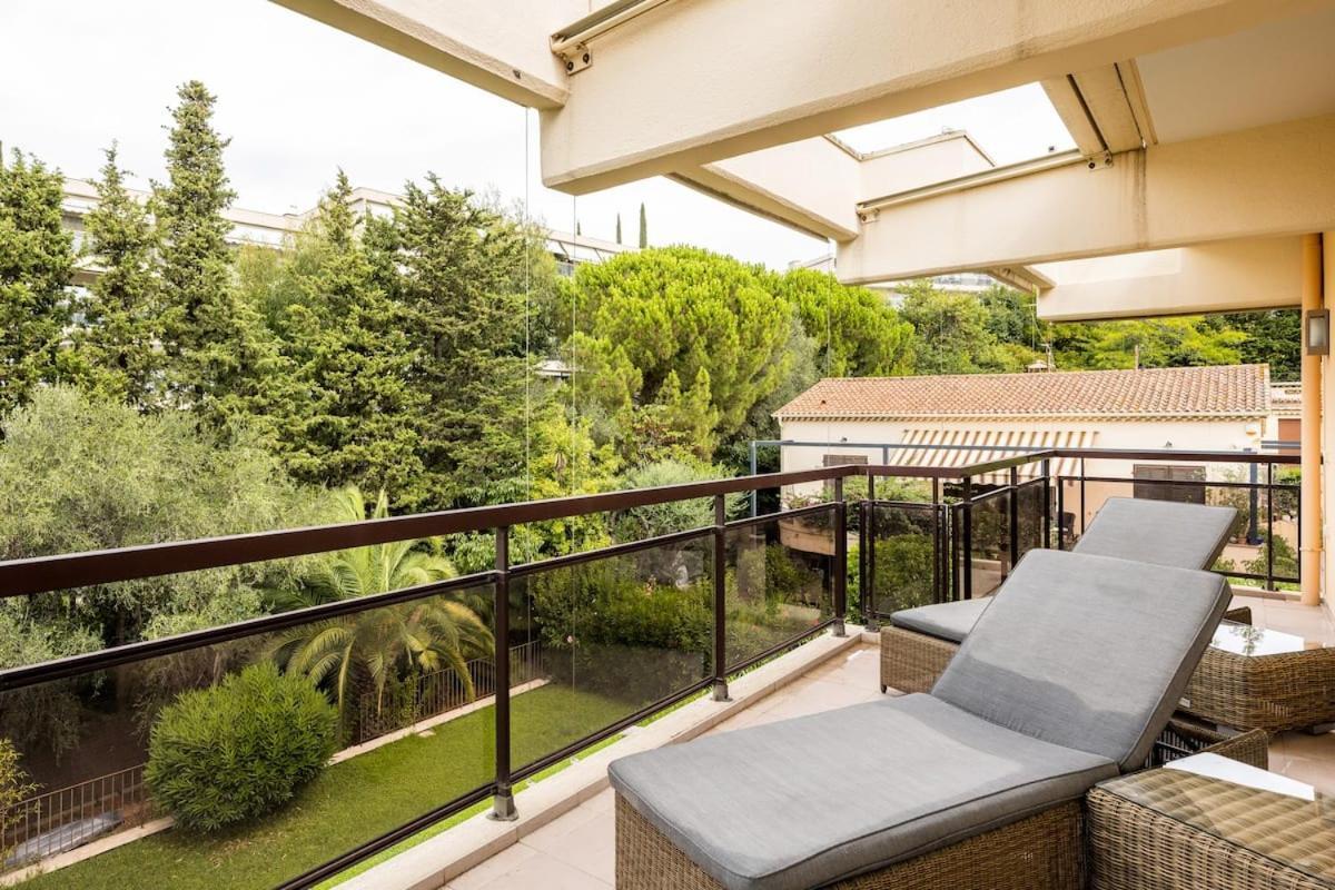 Mi Casa Tu Casa - Pg Apartman Cannes Kültér fotó