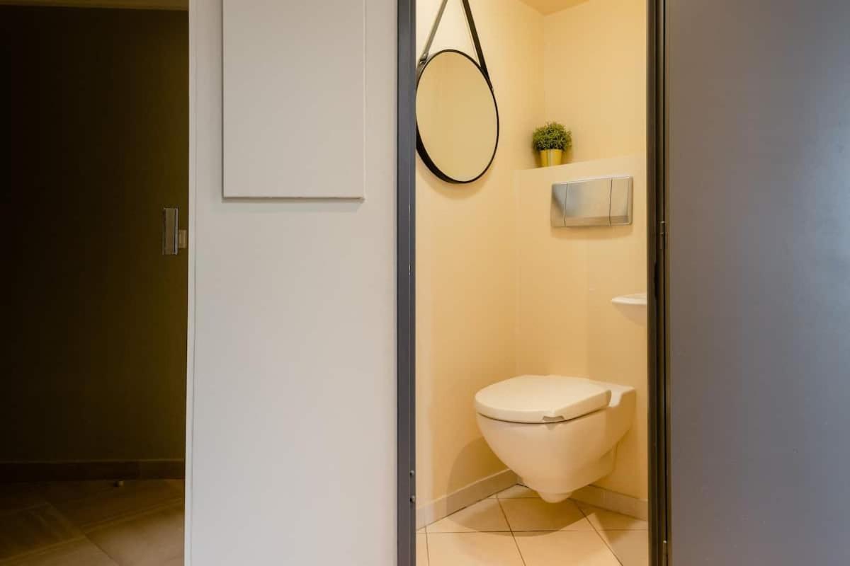 Mi Casa Tu Casa - Pg Apartman Cannes Kültér fotó