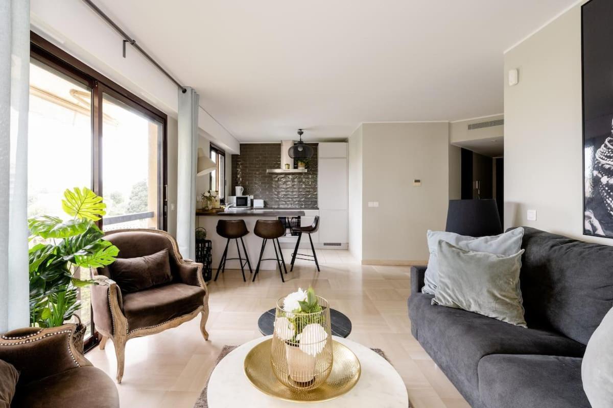 Mi Casa Tu Casa - Pg Apartman Cannes Kültér fotó