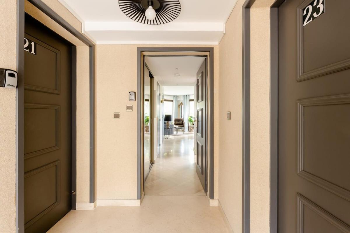Mi Casa Tu Casa - Pg Apartman Cannes Kültér fotó