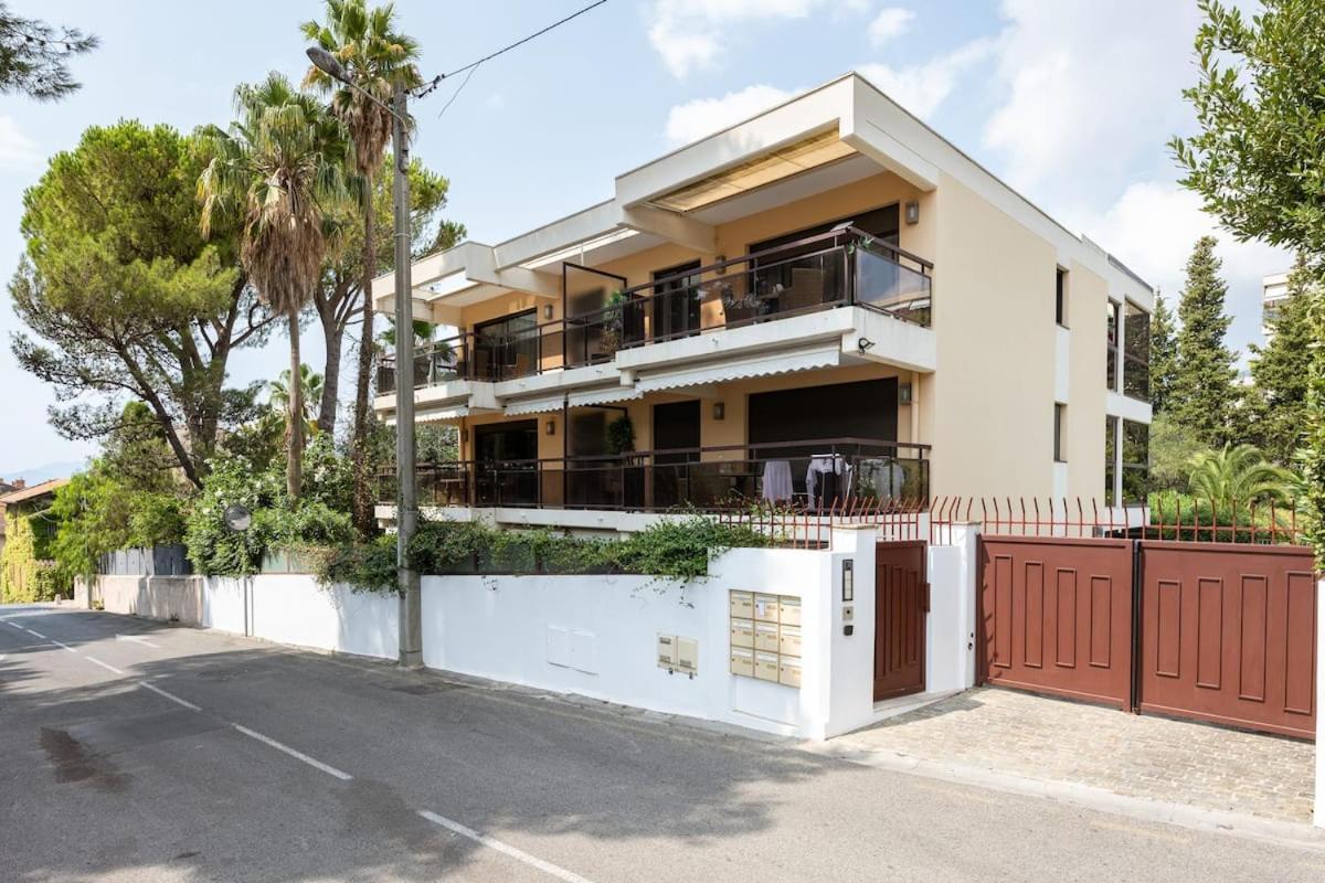 Mi Casa Tu Casa - Pg Apartman Cannes Kültér fotó
