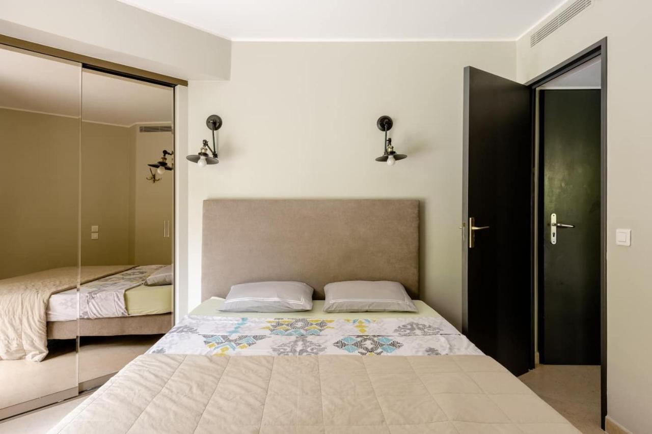 Mi Casa Tu Casa - Pg Apartman Cannes Kültér fotó