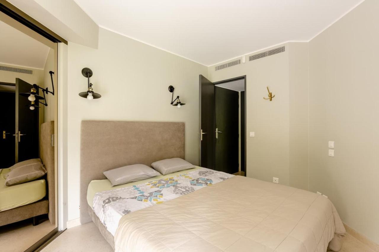 Mi Casa Tu Casa - Pg Apartman Cannes Kültér fotó